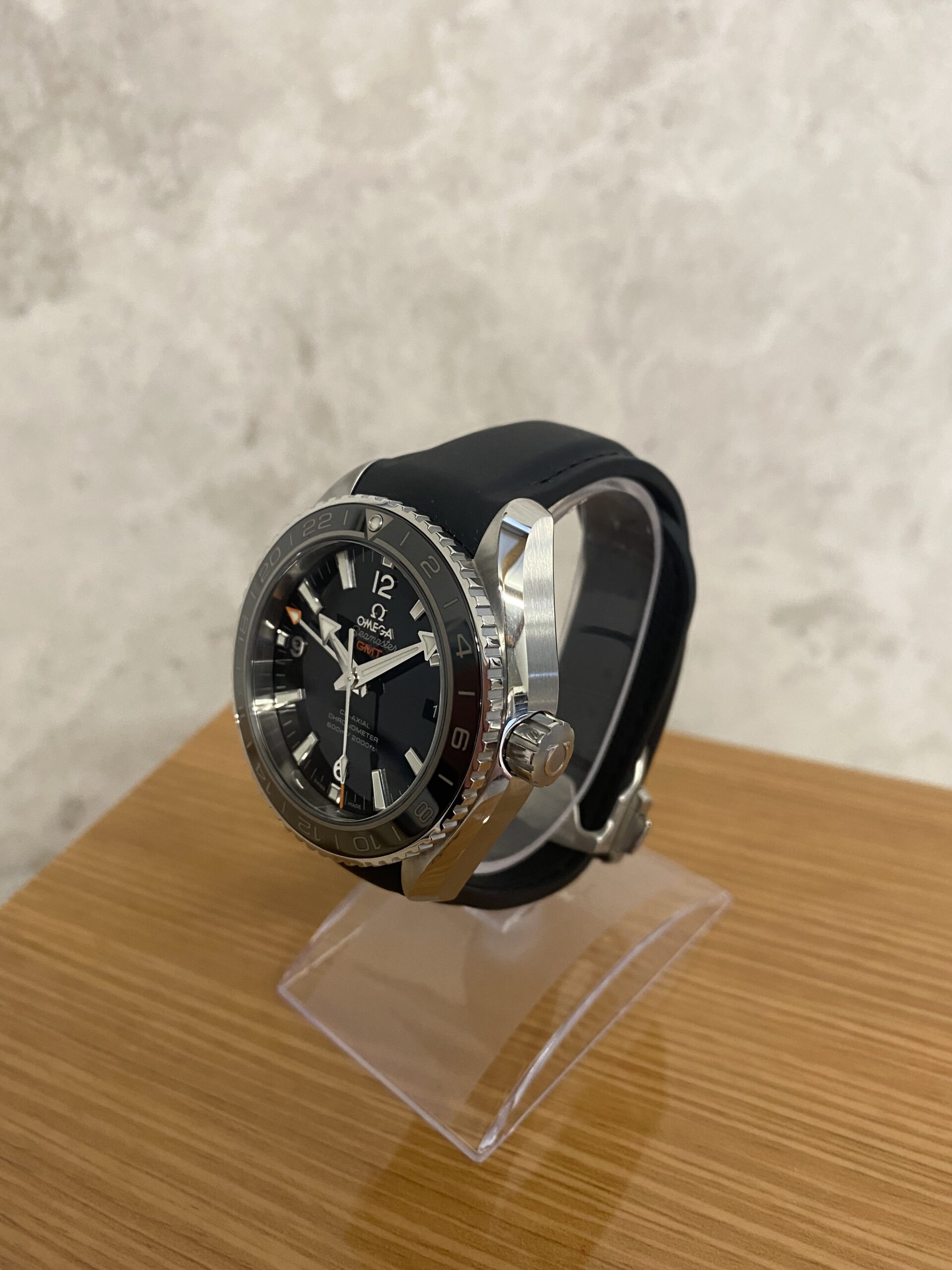 Omega Seamaster Planet Ocean Gmt Co Axial 600m -new With Rear Sticker ...